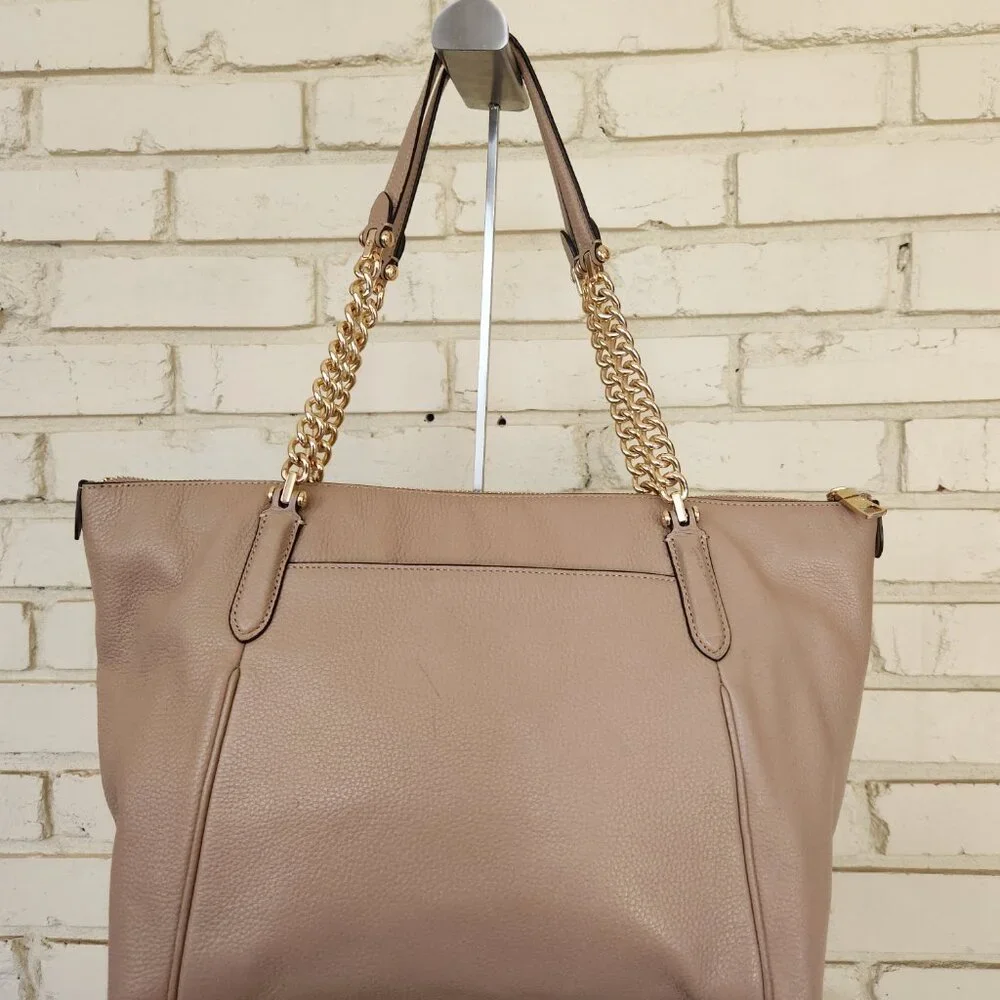 Euc Coach Ava Beige/Tan Gold Chain Shoulder Bag Purse